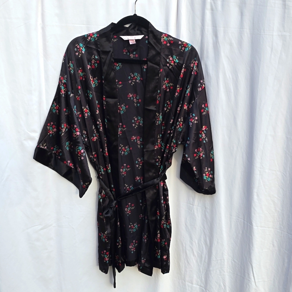 Womens Victoria's Secret Angels Black Silky Robe With Belt Floral Print Size M/L